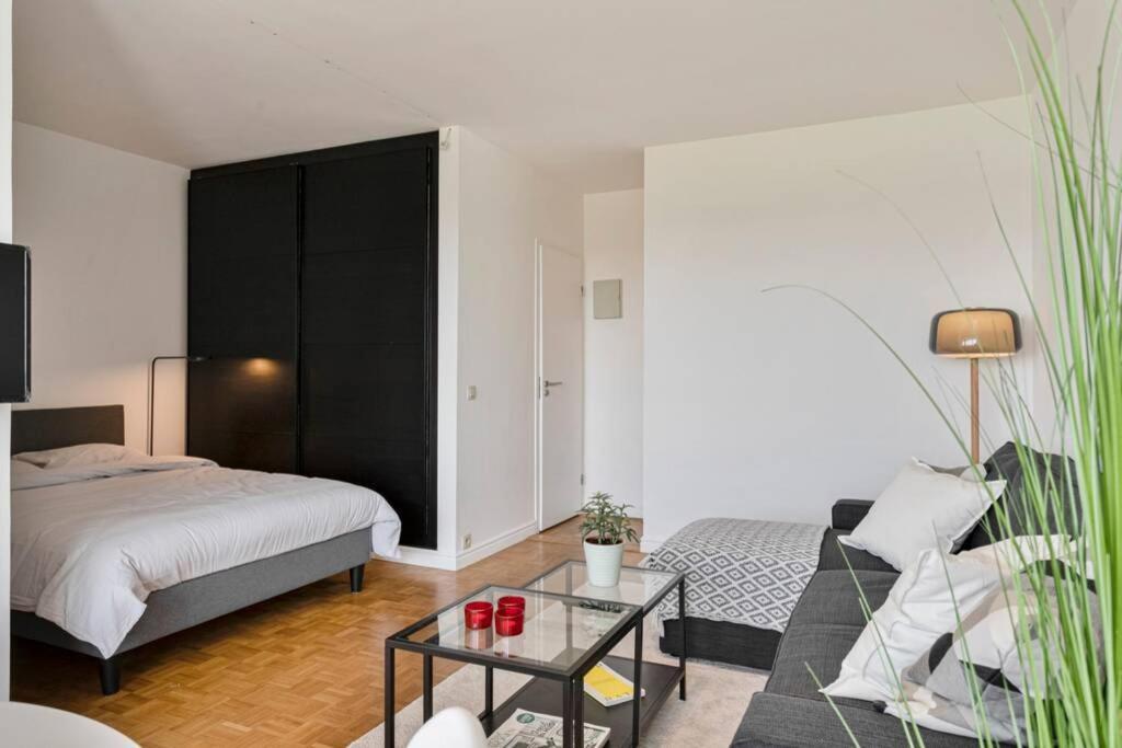 Апартаменты New-York Style Studio Антверпен Экстерьер фото