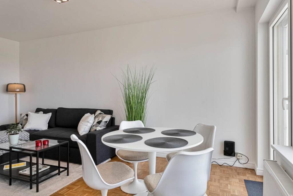 Апартаменты New-York Style Studio Антверпен Экстерьер фото